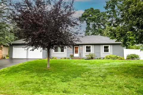 699 2nd Ave, Mendota Heights, MN 55118