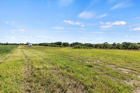 Nnnn County Road 8 Sw, Waverly, MN 55390