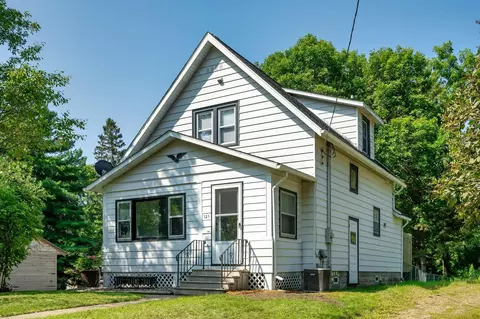 121 Mathison St, Woodville, WI 54028