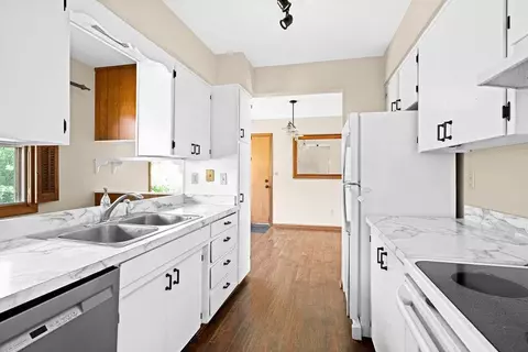 1812 N 47th Ave E, Duluth, MN 55804 photo 8
