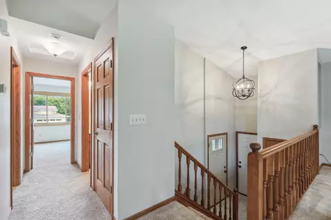 664 Dresden Dr, Chaska, MN 55318 photo 16