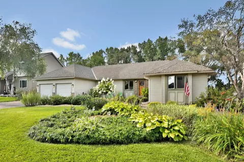 2296 Wallingford Ln, Woodbury, MN 55125