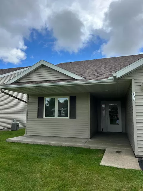 104 6th Ave NE, Elgin, MN 55932 photo 2
