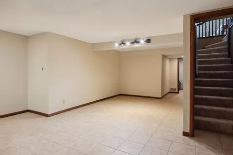 1810 Gladview Ln, Maple Plain, MN 55359 photo 32