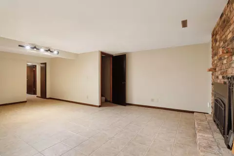 1810 Gladview Ln, Maple Plain, MN 55359 photo 31