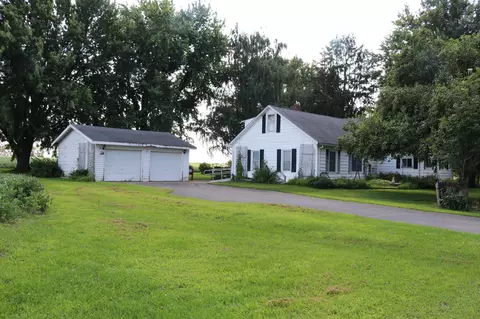1375 100th Ave, Roberts, WI 54023