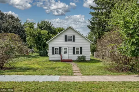 538 Woodward Ave, Chippewa Falls, WI 54729