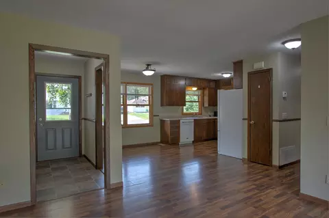 522 3rd St, Mora, MN 55051 photo 9