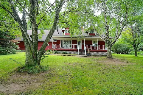 10953 330th St, Onamia, MN 56359