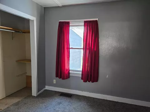 101 N 9th Ave, Albert Lea, MN 56007 photo 13