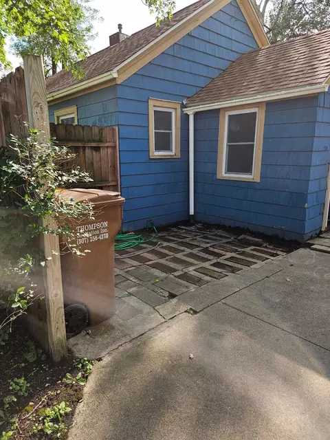 101 N 9th Ave, Albert Lea, MN 56007 photo 4