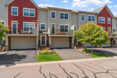 11664 84th Ave N #302, Maple Grove, MN 55369