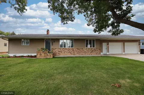 127 W Hall Ave, Buffalo Lake, MN 55314