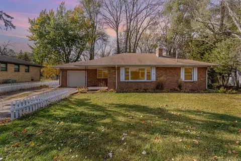 3557 White Bear Ave N, White Bear Lake, MN 55110