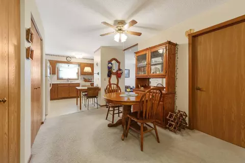 826 Central Ave N #7, Faribault, MN 55021 photo 4