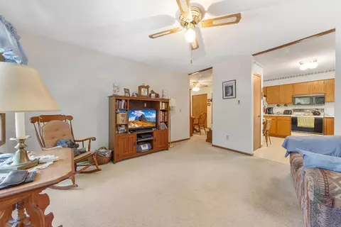826 Central Ave N #7, Faribault, MN 55021 photo 24