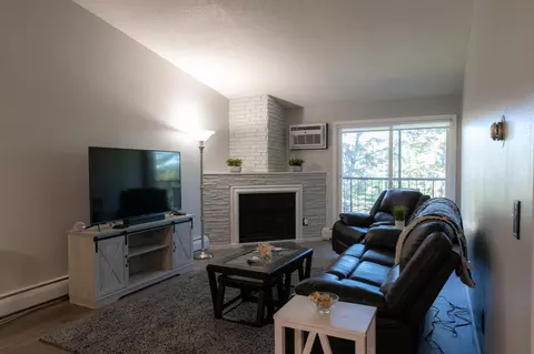 3425 Golfview Dr #317, Eagan, MN 55123 photo 10