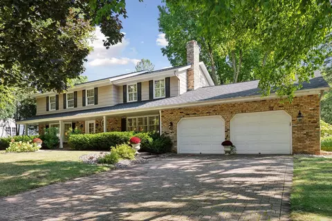 5804 Amy Dr, Edina, MN 55436