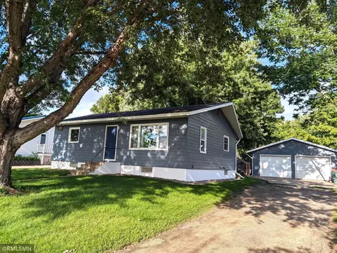 414 4th St S, Long Prairie, MN 56347
