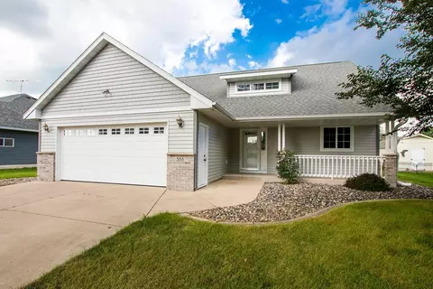 355 Ottawa Ave SE, Hutchinson, MN 55350