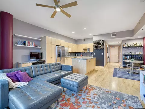 1240 S 2nd St #711, Minneapolis, MN 55415