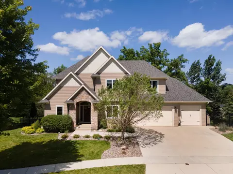 1553 Echo Ridge Rd SW, Rochester, MN 55902