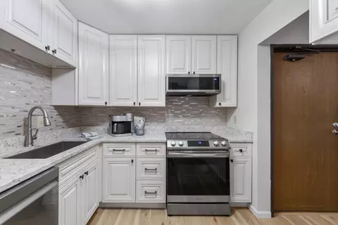 1887 Silver Bell Rd #316, Eagan, MN 55122 photo 14