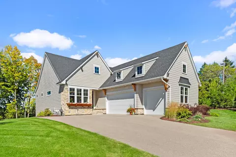 4802 Nicolas Way, Minnetrista, MN 55364