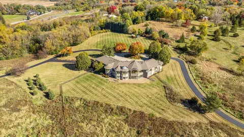 4550 And 4570 Wolverton Pl, Maple Plain, MN 55359