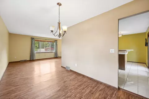 1305 Wilderness Run Dr, Eagan, MN 55123 photo 30
