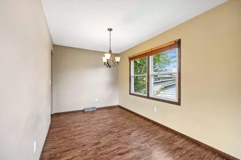 1305 Wilderness Run Dr, Eagan, MN 55123 photo 29