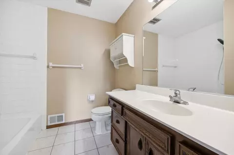 1305 Wilderness Run Dr, Eagan, MN 55123 photo 32