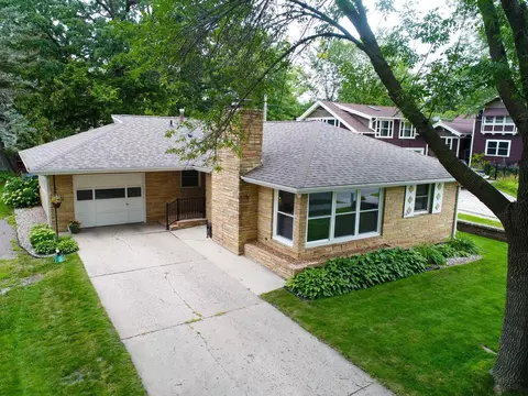 618 Kenwood St, Alexandria, MN 56308