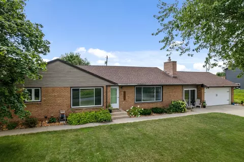 3116 Eastwood Rd SE, Rochester, MN 55904