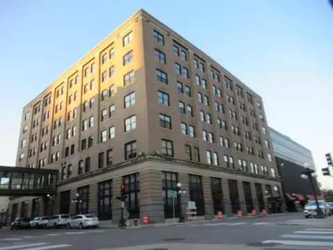 406 Wacouta St #4, Saint Paul, MN 55101