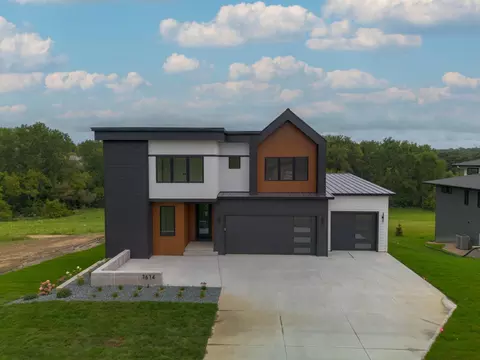 1614 Shannon Oaks Blvd NE, Rochester, MN 55906