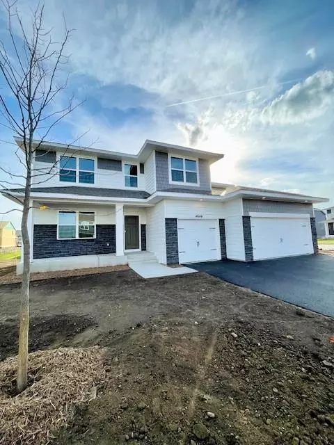 4644 171st St, Lakeville, MN 55044