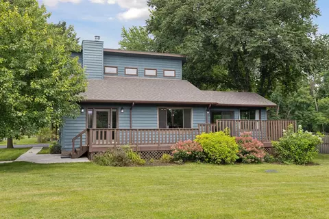 1795 Queens Ave S, Lake Saint Croix Beach, MN 55043