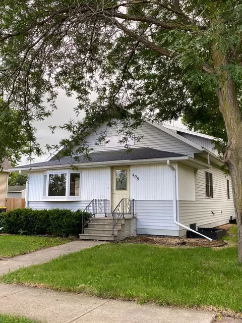 408 E Chestnut St, Redwood Falls, MN 56283