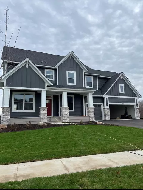 3822 Vista View Ct, Chaska, MN 55318