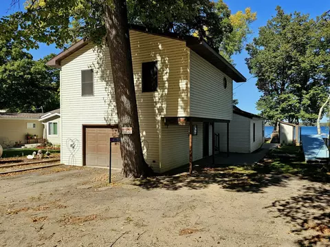 Exterior - 40787 Kleins Dr, Perham, MN 56573 photo 9 of 11