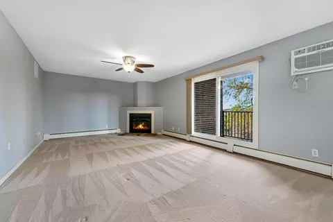 3440 Golfview Dr #204, Eagan, MN 55123 photo 3