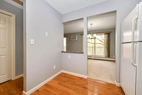 3440 Golfview Dr #204, Eagan, MN 55123 photo 13