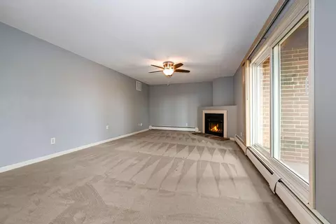 3440 Golfview Dr #204, Eagan, MN 55123 photo 4