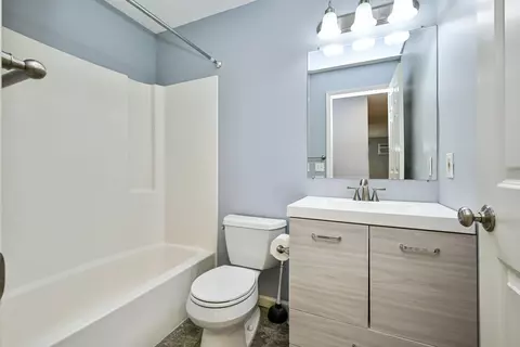 3440 Golfview Dr #204, Eagan, MN 55123 photo 21