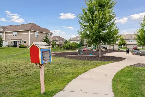 3440 Golfview Dr #204, Eagan, MN 55123 photo 34