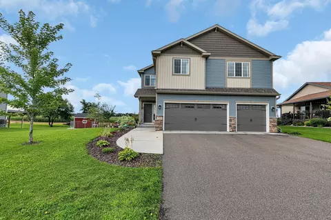 715 Lauren Ave, Clearwater, MN 55320