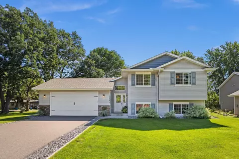 13340 Valley Forge Ln N, Champlin, MN 55316