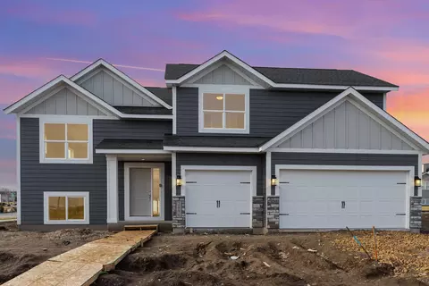 2897 Trinity Dr, Shakopee, MN 55379