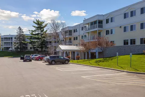 132 Demont Ave E #224, Little Canada, MN 55117